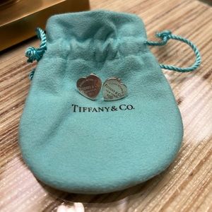 “Return to Tiffany” earrings